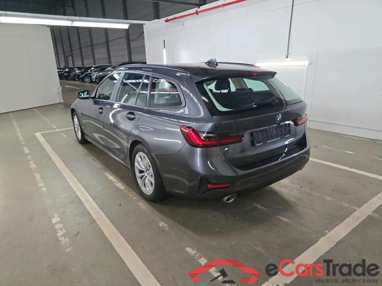 BMW 3 Reeks Touring 3 Reeks Touring 330e (215 kW) (PHEV) 215kW/292pk  5D/P Auto-8 #3