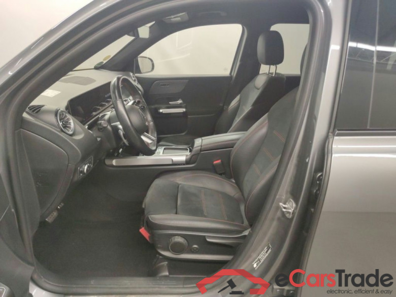 Mercedes-Benz GLB GLB 200 d AMG Line 5d #3
