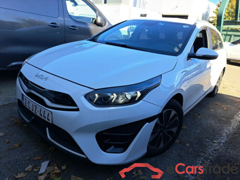 KIA - KIA CEED SPORTSWAGON 1.6 GDi PHEV 141PK DCT Business Line & Pack Lounge & Convenience & Towing Hook  * HYBRID * #1