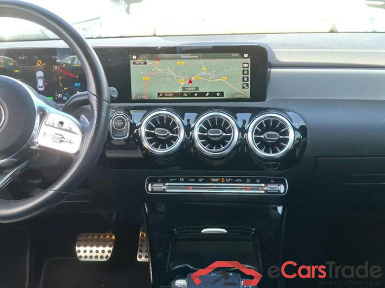 Mercedes CLA 250e Plug-In Hybrid AMG Aut. LED Ambient Widescreen Navi Sport-Leather KeylessGo Camera Klima PDC ... #6