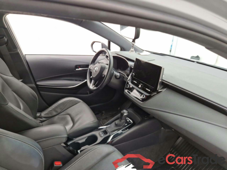 TOYOTA COROLLA 1.8 HYBRID PREMIUM #3