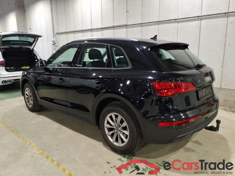 AUDI Q5 DIESEL - 2017 30 TDi Business Edition S tronic #2