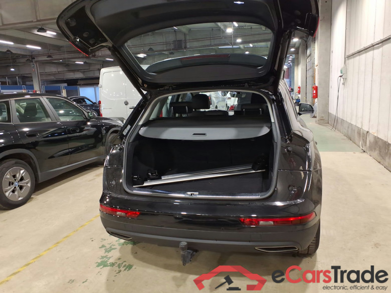 AUDI Q5 DIESEL - 2017 30 TDi Business Edition S tronic #3