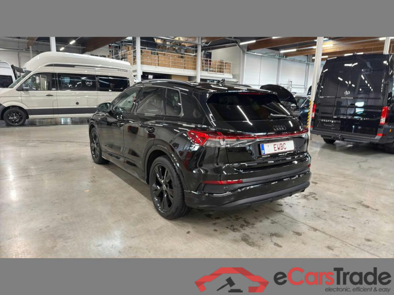 AUDI Q4 e-tron 82 kWh 45 Corporate S #3