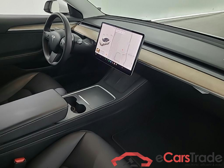 Tesla Model 3 Standard Range Plus RWD 4D 225kW #6