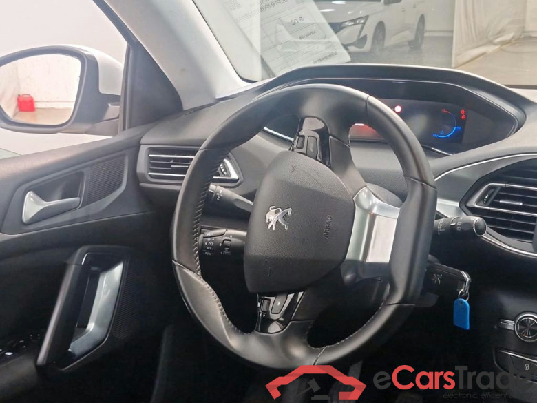 PEUGEOT 308 / 2017 / 5P / Berline Puretech 110 S&S Active Business #5