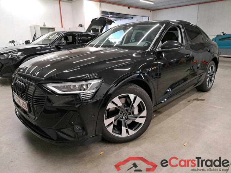 AUDI - AUD E-TRON 55 SB 408PK Quattro S-Line Limited Edition With Shadow Look Plus & Auxiliary Heater & Surround Cameras & Assistance Tour Pack  * ELECTRIC *