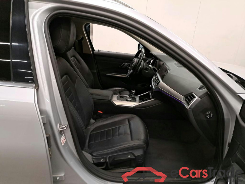 BMW - BMW 3 TOURING 330e 292PK Luxury Vernasca Heated Seats & LED & Accoustic Windows  * HYBRID * #3