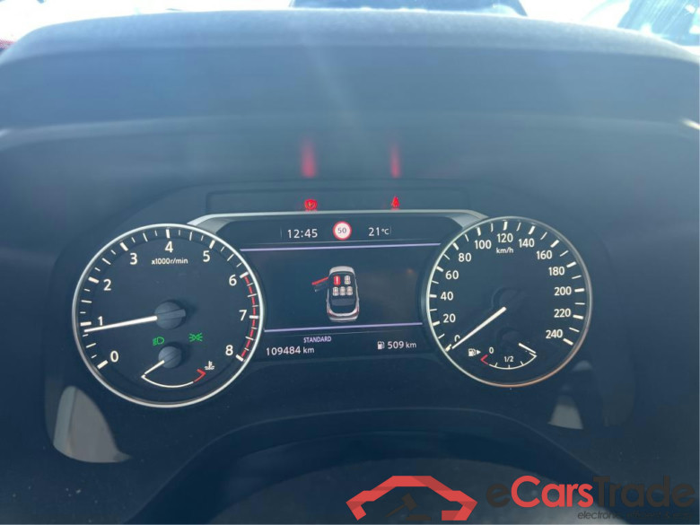 NISSAN QASHQAI / 2021 / 5P / todoterreno DIG-T 103kW (140CV) mHEV 4x2 Acenta #5
