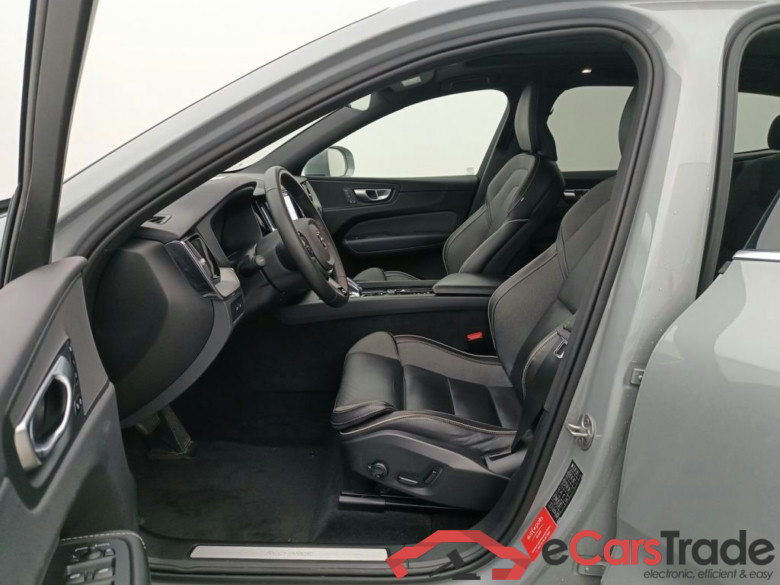 VOLVO XC60 - 2021 2.0 T6 PHEV AWD Plus Bright 5d #3