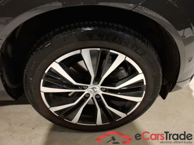 Volvo XC60 (03.2017->) DE - SUV5 B5 (Benzin) AWD EU6d, Ultra Dark Mild-Hybrid, (Facelift) 2023 - 2024 #3
