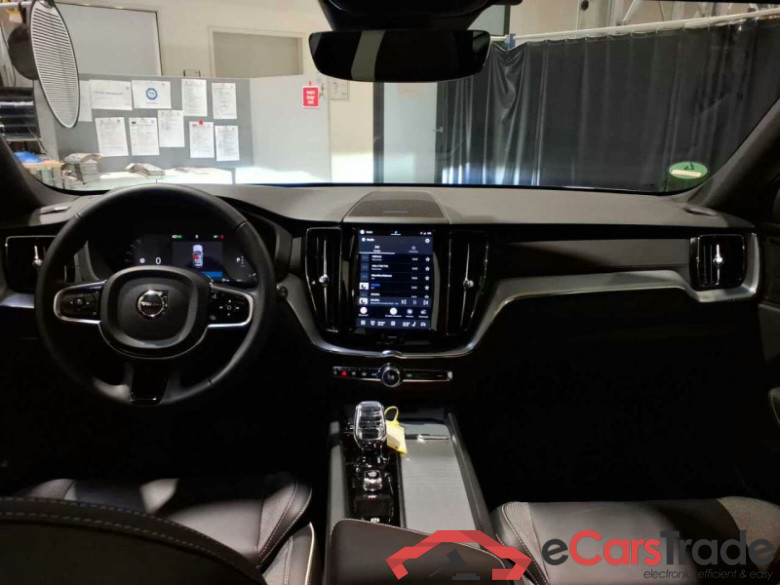 Volvo XC60 (03.2017->) DE - SUV5 B5 (Benzin) AWD EU6d, Ultra Dark Mild-Hybrid, (Facelift) 2023 - 2024 #5