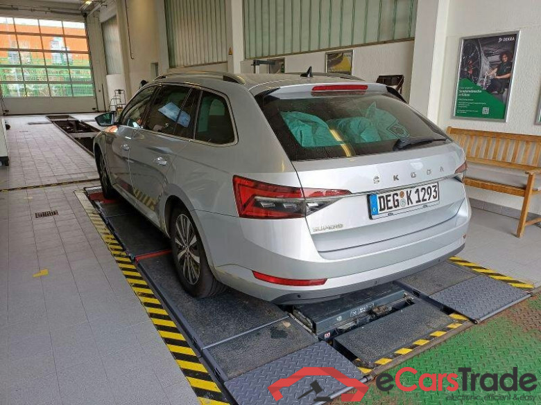 Skoda Superb Combi (3V5)(06.2015->) DE - Kb5 2.0 TDI EU6d, Style, (Facelift) 2020 - 2024 #4