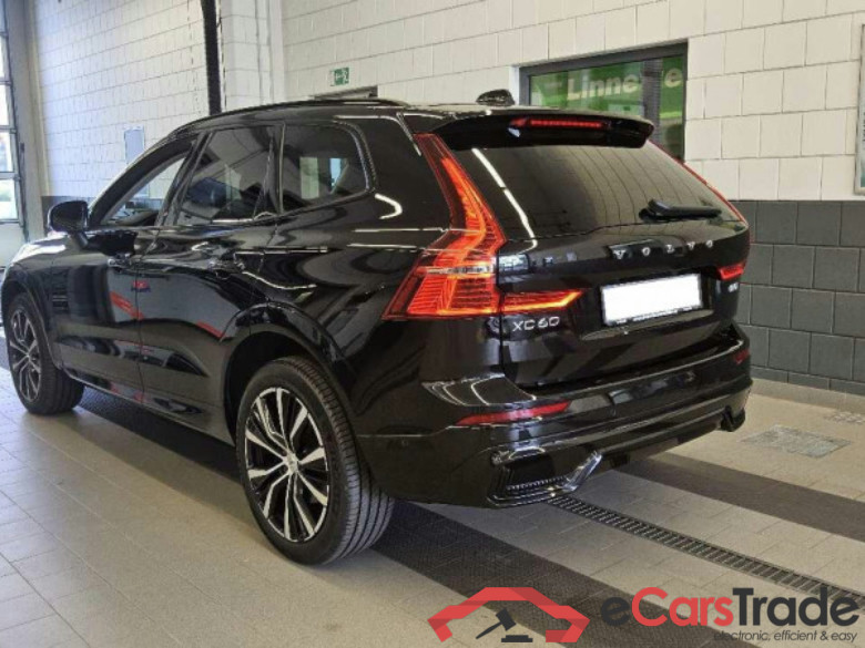 Volvo XC60 (03.2017->) DE - SUV5 B5 (Benzin) AWD EU6d, Ultimate Dark Mild-Hybrid, (Facelift) 2022 - 202 #3
