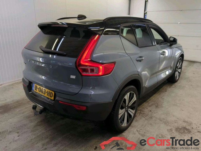 VOLVO XC40 Recharge Plus 70 kWh #2