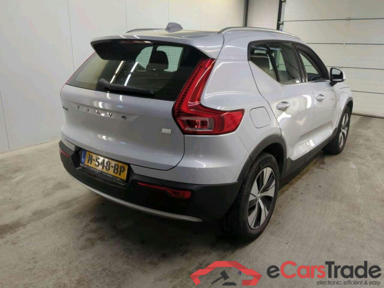 VOLVO XC40 1.5 T4 Rech InscrExp #2