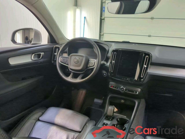 VOLVO XC40 1.5 T4 Rech InscrExp #3