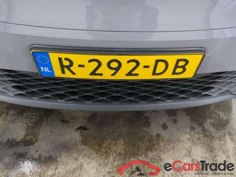 VOLKSWAGEN ID.4 Pro 77 kWh #4