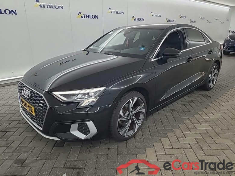 AUDI A3 Limousine 30 TFSI S tronic Business edition 4D 81kW #1