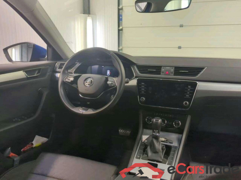 SKODA Superb Combi 1.5 TSI Business Ed. #3