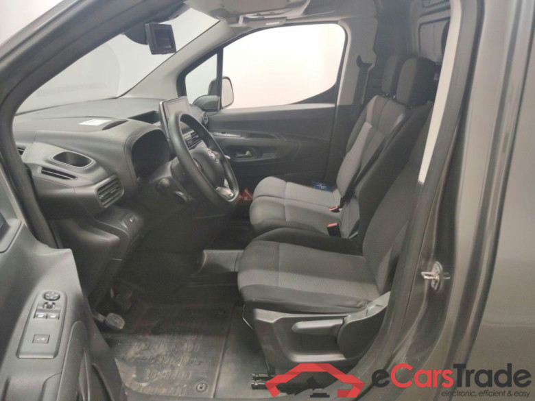 Toyota Proace City 1.2i 81kW LWB Comfort 4d #3