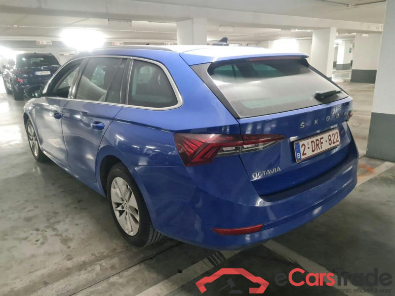 SKODA OCTAVIA COMBI 2.0 CRTDI 110KW DSG7 CLEVER #3