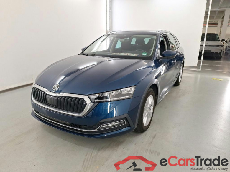 SKODA OCTAVIA COMBI 2.0 CRTDI 110KW DSG7 CLEVER