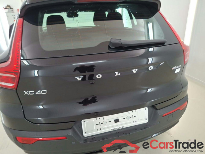 VOLVO XC40 RECHARGE CORE #6