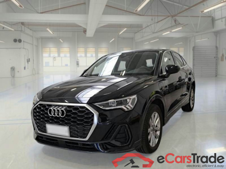 AUDI Q3 SPORTBACK / 2019 / 5P / SUV 45 TFSI E S TRONIC BUSINESS PLUS