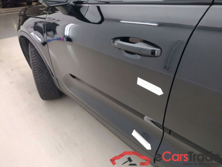VOLVO XC40 1.5 PHEV T4 DCT ULTIMATE DARK #6