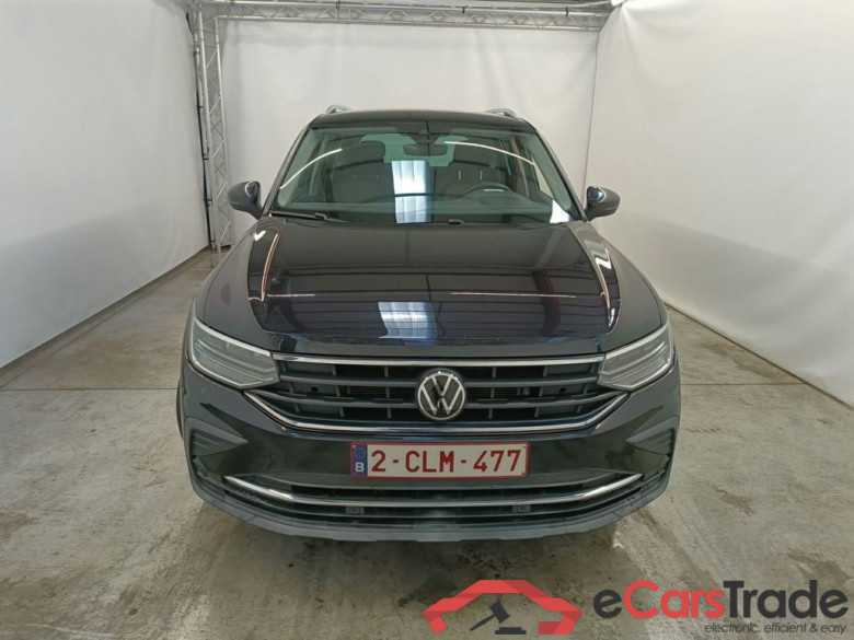 Volkswagen Tiguan 1.5 TSI 110kW DSG Life Business 5d #5