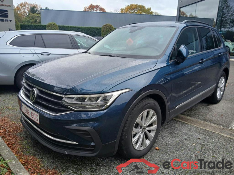 VOLKSWAGEN Tiguan 1.5 TSI Active OPF #1
