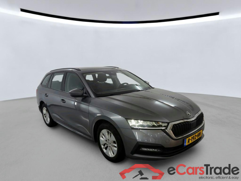 SKODA Octavia Combi 81 kW #4