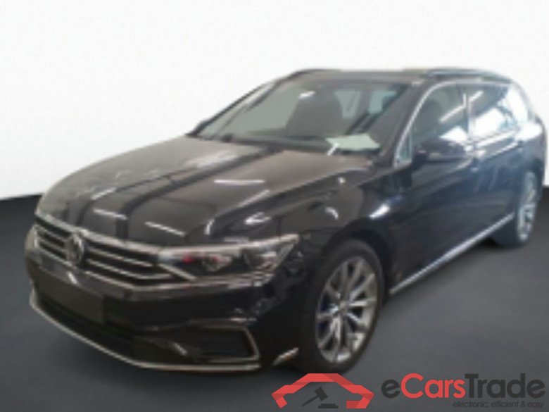 Passat Variant GTE 1.4 TSI 160KW AT6 E6d #1