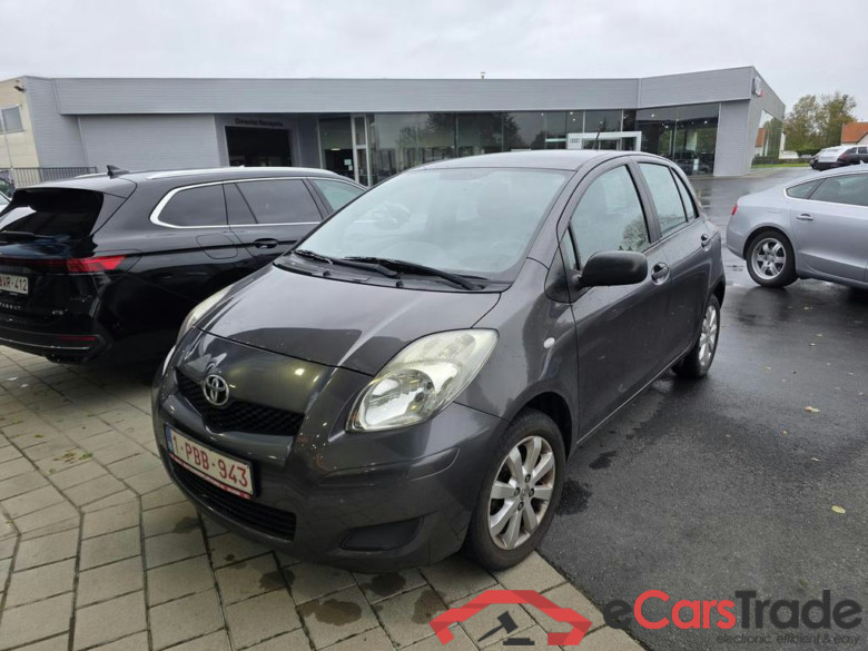 TOYOTA Yaris 1.0i VVT-i Chill Out II