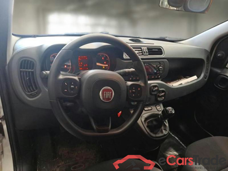 FIAT PANDA / 2011 / 5P / BERLINA 0.9 TWINAIR TURBO NATURAL POWER EASY #3