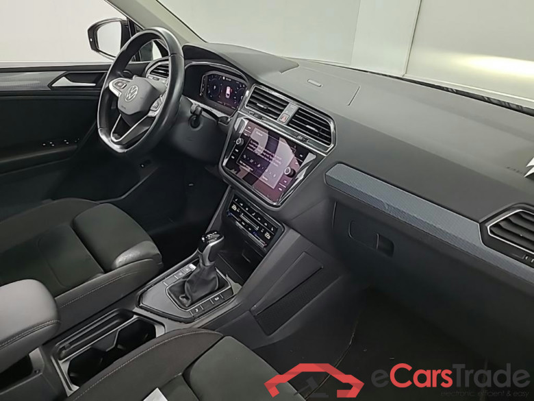 VOLKSWAGEN Tiguan 1.5 TSI 110kW DSG Life Business 5D #6