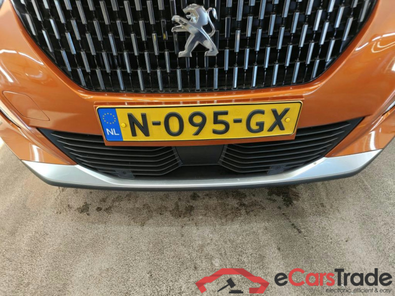 Peugeot 2008 GT 1.2 Puretech 130 EAT8 5d #5