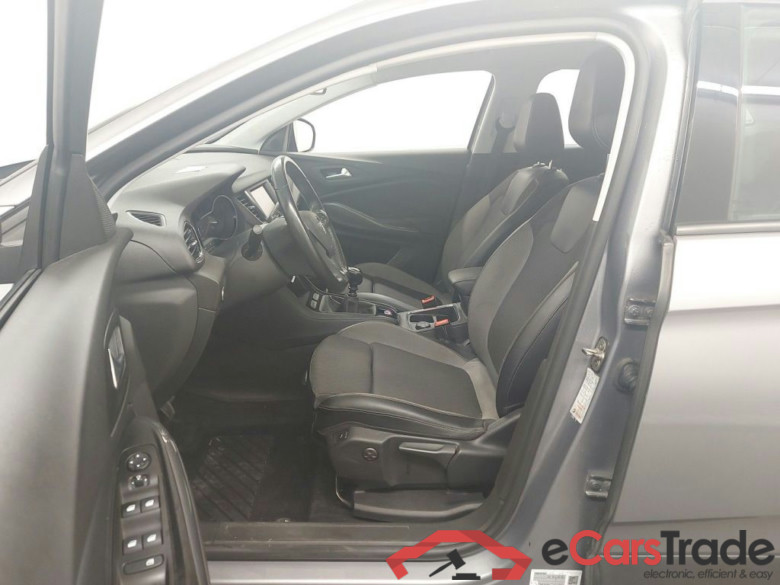 Opel Grandland X 1.5 Turbo D D S/S MT6 Elegance 5d #3