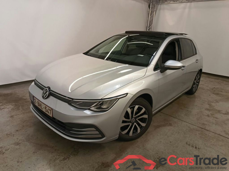 Volkswagen Golf VIII 1.0 eTSI 81kW Active DSG 5d #1