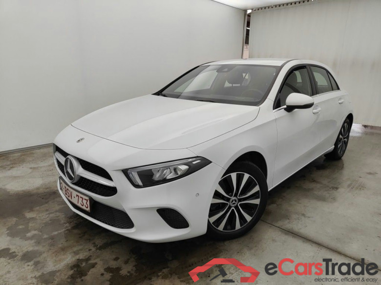 Mercedes-Benz A-Klasse A 250 e Business Solution 5d