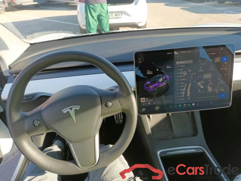 TESLA Model 3 / 2018 / 4P / sedán Gran Autonomía 4WD #4