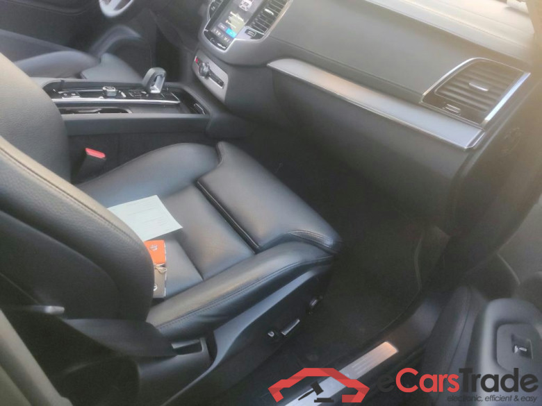 VOLVO XC90 / 2019 / 5P / todoterreno 2.0 B5 D AWD Plus Dark Auto #6