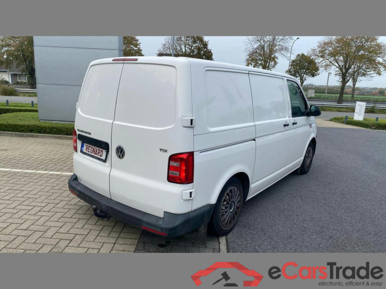 VOLKSWAGEN Transporter T6 800 Fourgon Swb Dsl 2.0 TDi SCR BMT #4