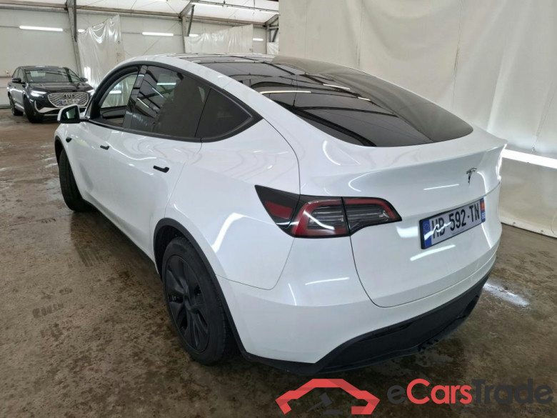 TESLA Model Y / 2020 / 5P / SUV Grande Autonomie RWD #5