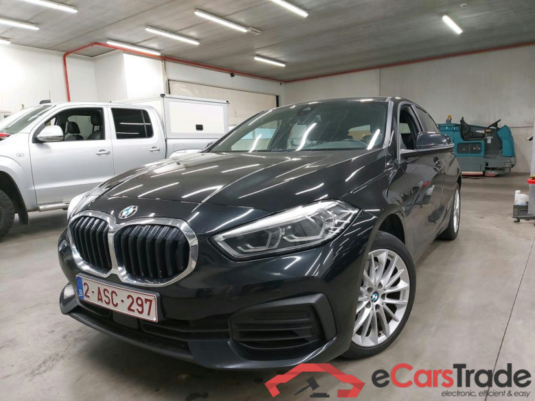 BMW - BMW 1 HATCH 120iA 178PK Advantage & Pack Business With Heated Dakota Seats & Comfort Access & Parking Assistant Pack * PETROL *