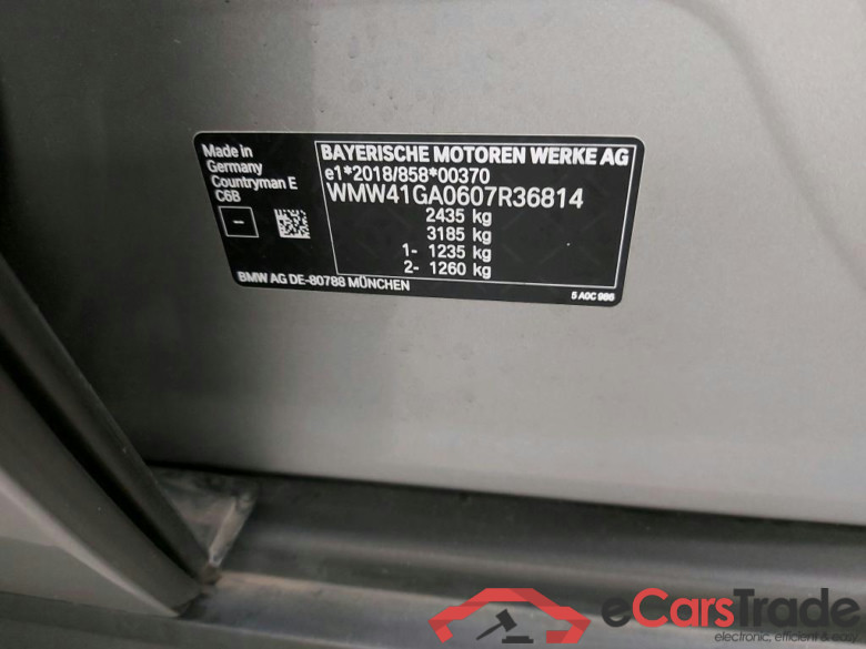 MINI - MIN COUNTRYMAN E 66,5Kwh 204PK With Climatic & Navigation & Cruise Control & Park Sensors Front & Rear * ELECTRIC * #6