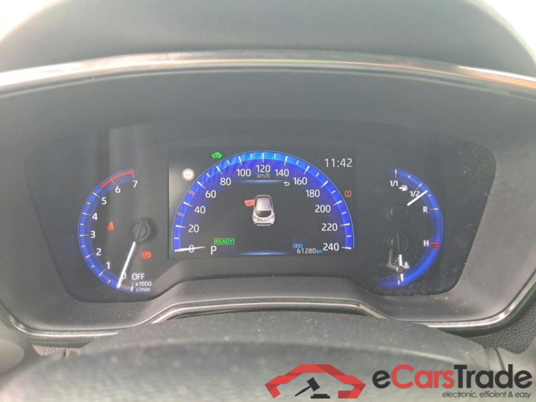 TOYOTA Corolla / 2019 / 5P / berlina con portón 1.8 125H ACTIVE TECH E-CVT (CX) #4