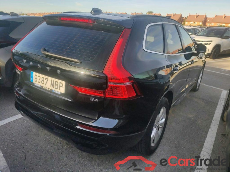 VOLVO XC60 / 2017 / 5P / todoterreno 2.0 B4 D Core Auto #2