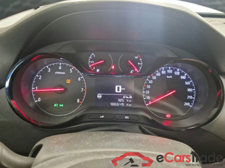 OPEL CROSSLAND / 2020 / 5P / CROSSOVER 1.5 DIESEL 110CV EDITION SeS MT6 #4